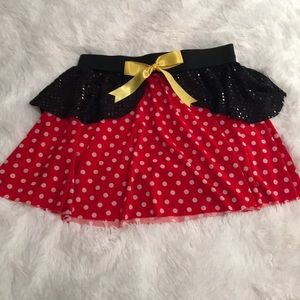 MINNIE MOUSE